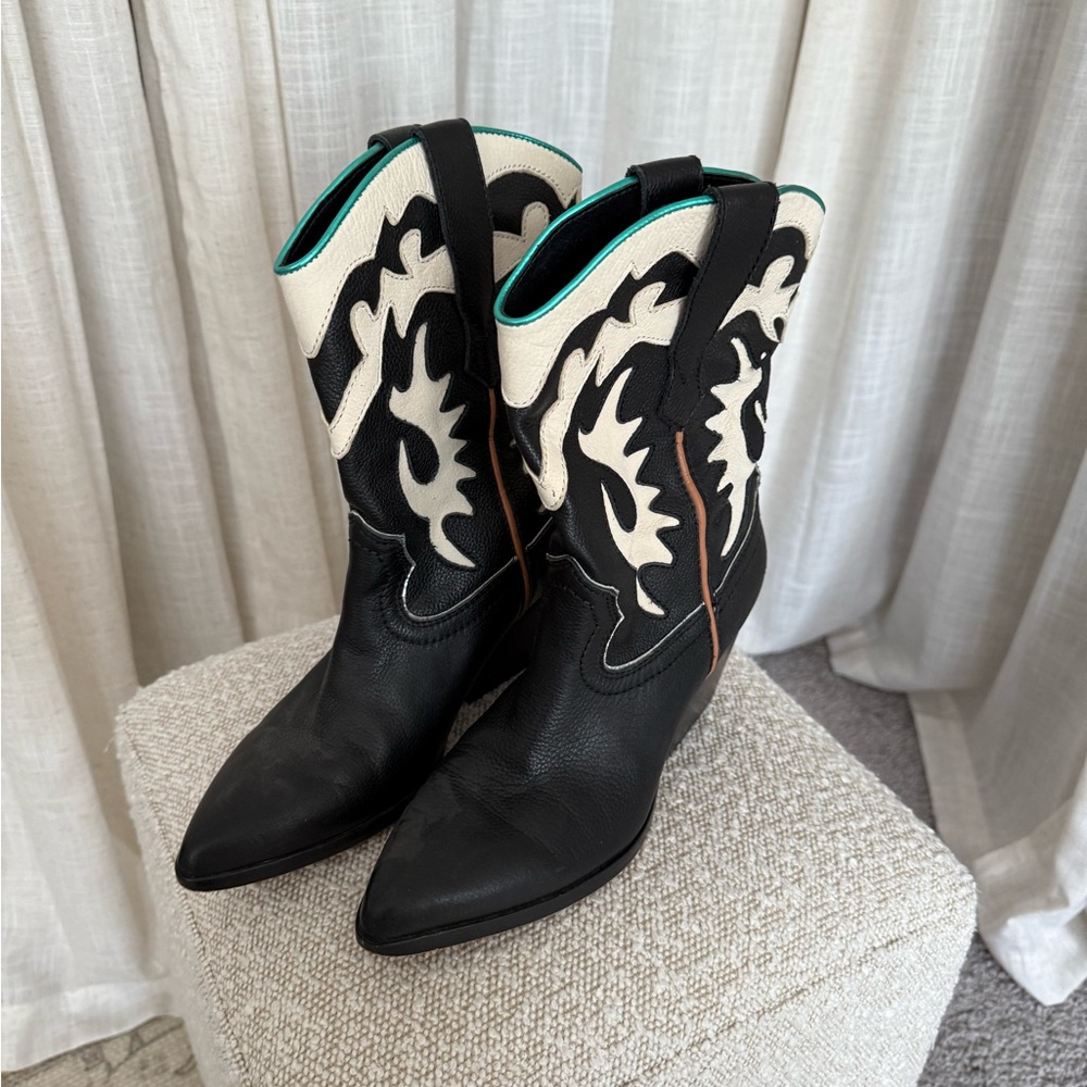Dolce Vita Black and White Western Boots